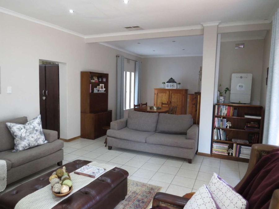 4 Bedroom Property for Sale in Kakamas Northern Cape